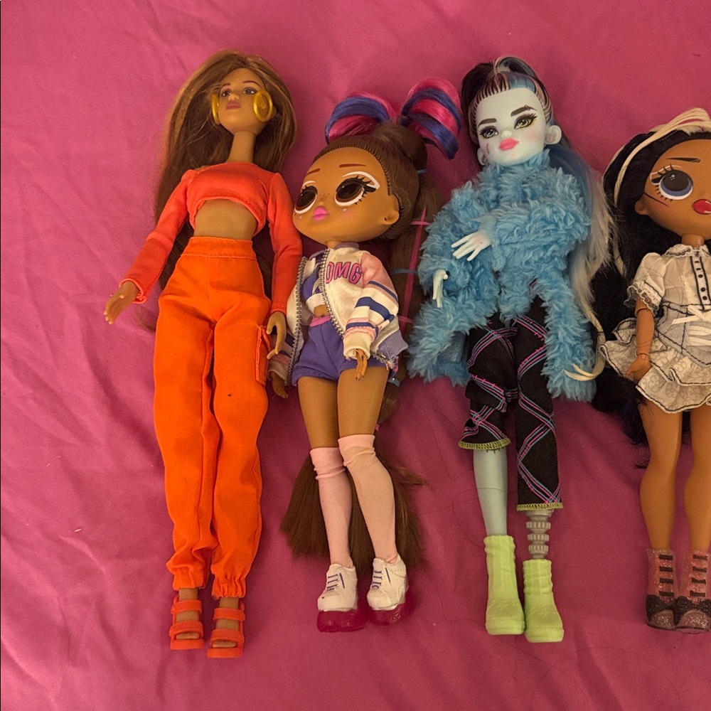 Fashion Dolls Set